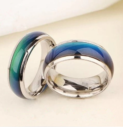 Mood Ring Changes Color Depending on Your Emotions
