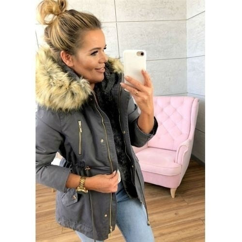 Winter Parka Casual Coat With Faux Fur
